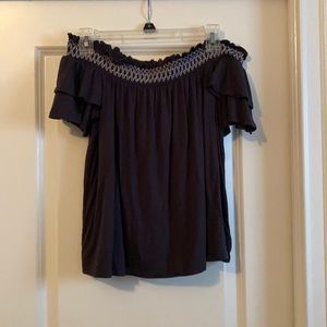 American eagle off the shoulder shirt